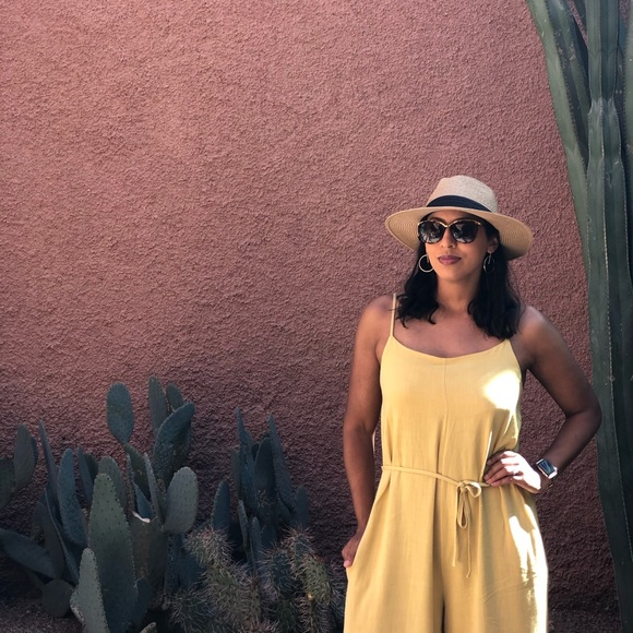 Alexander + David Linen Jumpsuit - Picture 4 of 6